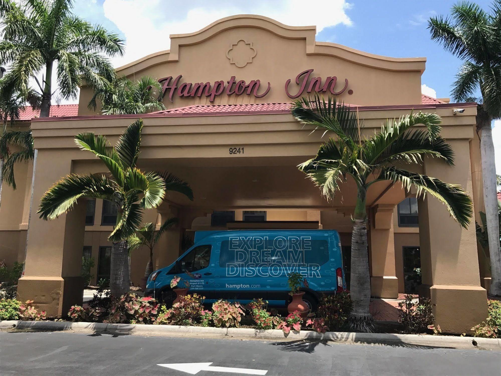 Hampton Inn Fort Myers-Airport & I-75 Exterior photo